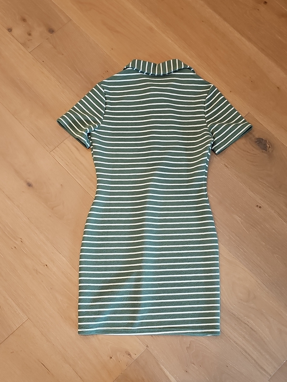 Reformation Elena Knit Mini Dress Green & White Stripe Polo Collar Size M - Picture 3 of 5